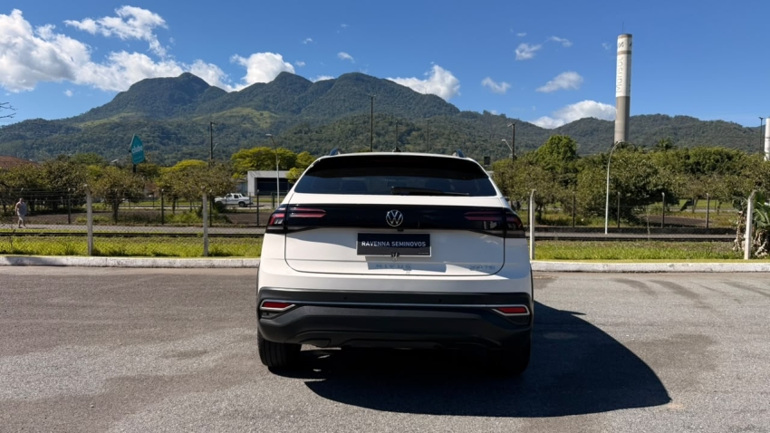 VOLKSWAGEN   NIVUS  1.0 200 TSI TOTAL FLEX COMFORTLINE AUTOMÁTICO4