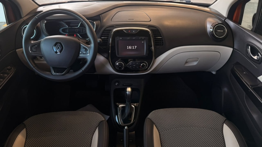 RENAULT   CAPTUR  1.6 16V SCE FLEX INTENSE X-TRONIC10