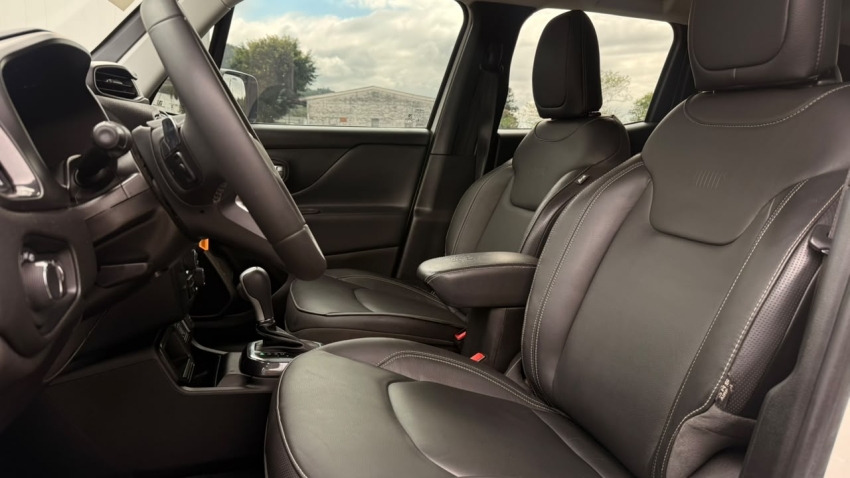 JEEP   RENEGADE  1.3 T270 TURBO FLEX LONGITUDE AT612