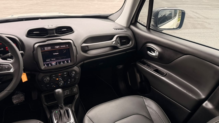 JEEP   RENEGADE  1.3 T270 TURBO FLEX LONGITUDE AT614