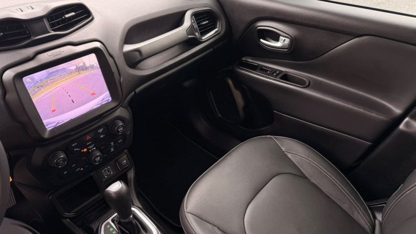 JEEP   RENEGADE  1.3 T270 TURBO FLEX LONGITUDE AT615