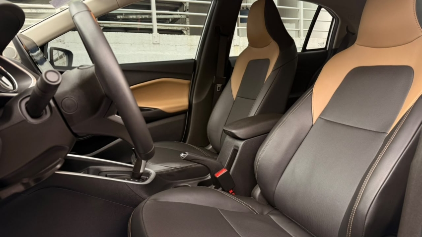 CHEVROLET   ONIX  1.0 TURBO FLEX PREMIER AUTOMÁTICO10