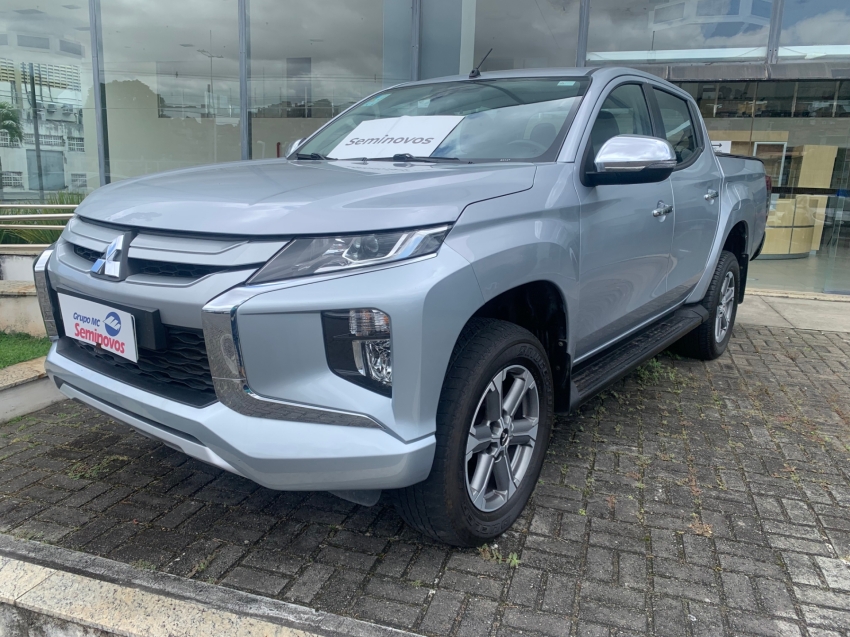 mitsubishi l200 triton sport hpe 4x4 2.4 diesel 4p automatico 2022 mitsubishi l200 triton sport hpe 4x4 2.4 diesel 4p automatico 2022