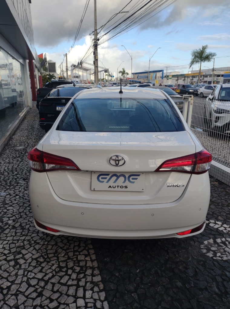 toyota yaris 1.5 16v flex sedan xl multidrive 4p automatico 2024 toyota yaris 1.5 16v flex sedan xl multidrive 4p automatico 2024