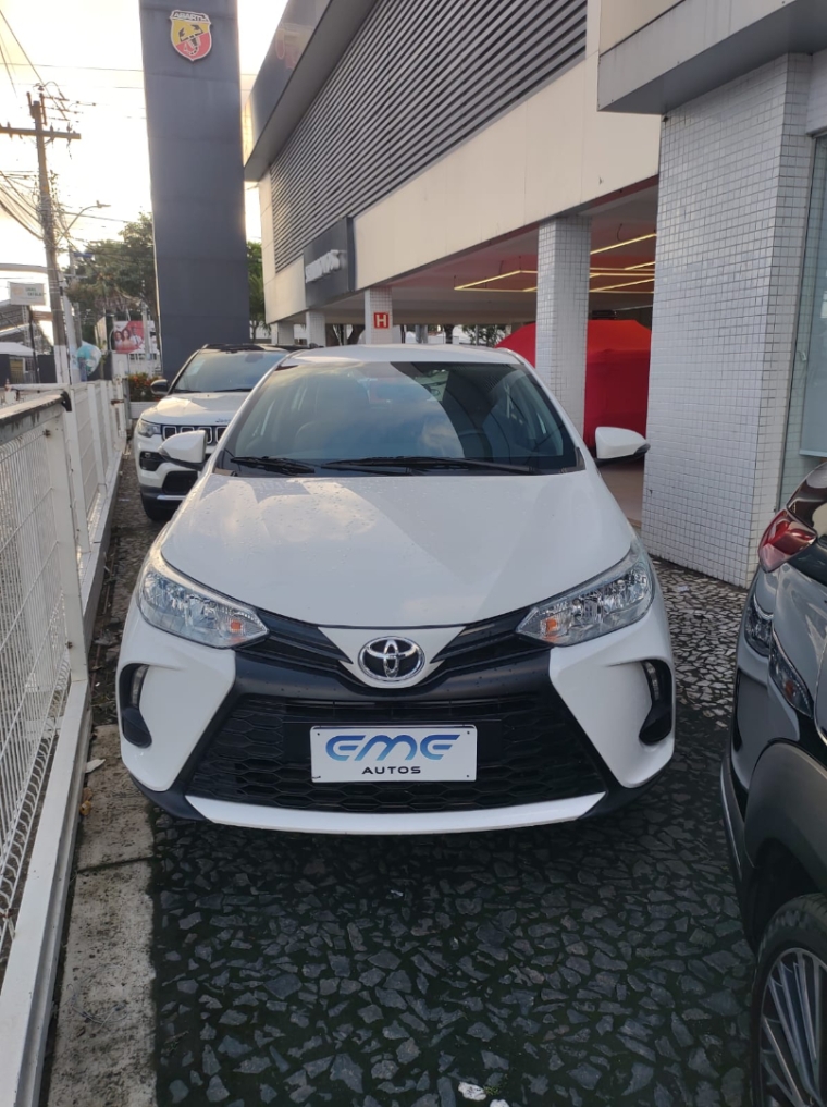 toyota yaris 1.5 16v flex sedan xl multidrive 4p automatico 2024 toyota yaris 1.5 16v flex sedan xl multidrive 4p automatico 2024