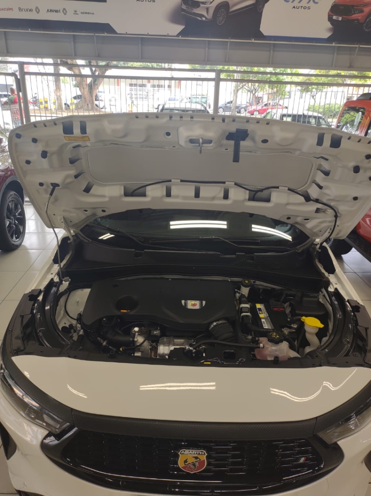 fiat fastback 1.3 turbo 270 flex abarth at6 gasolina 4p automatico 2024 fiat fastback 1.3 turbo 270 flex abarth at6 gasolina 4p automatico 2024