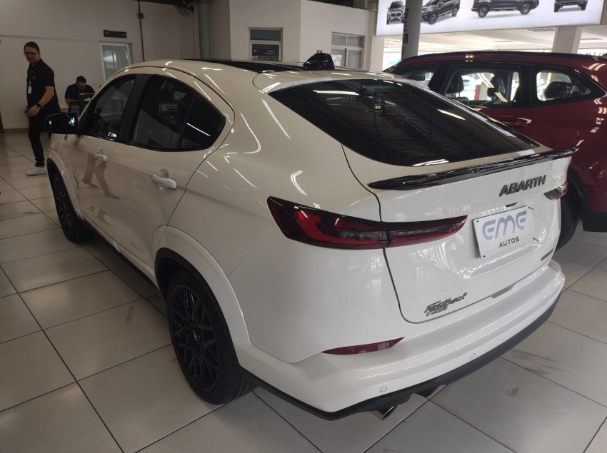 fiat fastback 1.3 turbo 270 flex abarth at6 gasolina 4p automatico 2024 fiat fastback 1.3 turbo 270 flex abarth at6 gasolina 4p automatico 2024