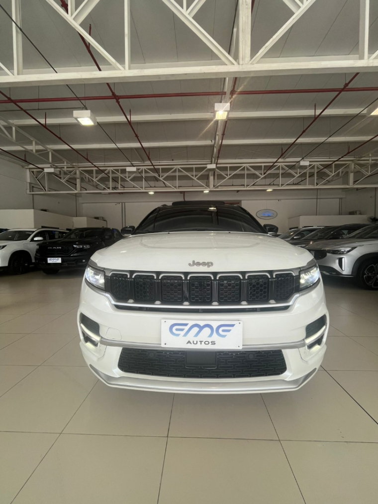 jeep commander 1.3 t270 turbo flex overland at6 4p automatico 2023 jeep commander 1.3 t270 turbo flex overland at6 4p automatico 2023