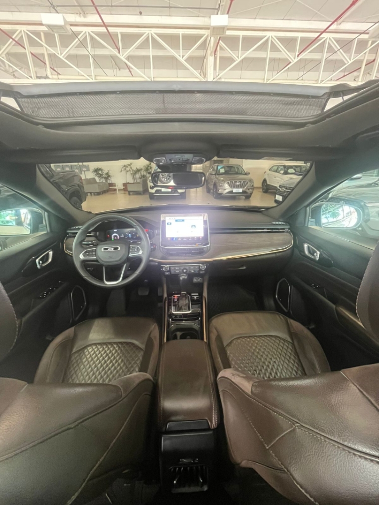 jeep commander 1.3 t270 turbo flex overland at6 4p automatico 2023 jeep commander 1.3 t270 turbo flex overland at6 4p automatico 2023