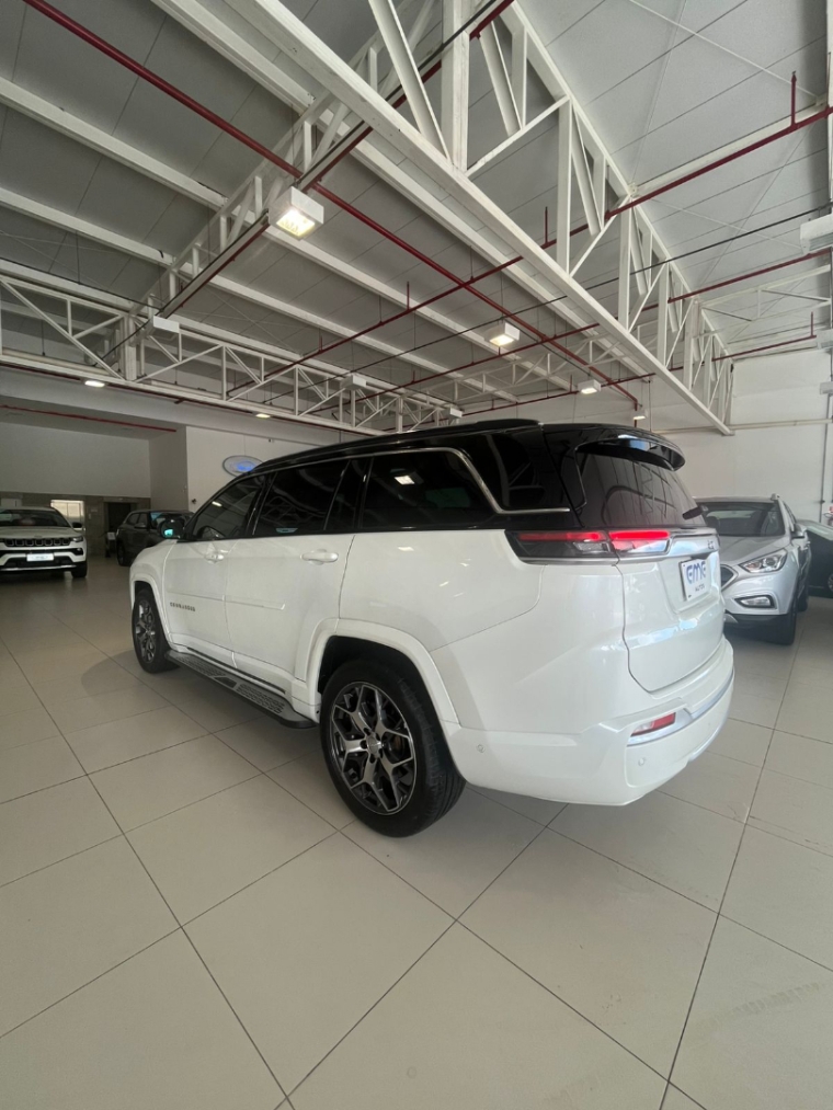 jeep commander 1.3 t270 turbo flex overland at6 4p automatico 2023