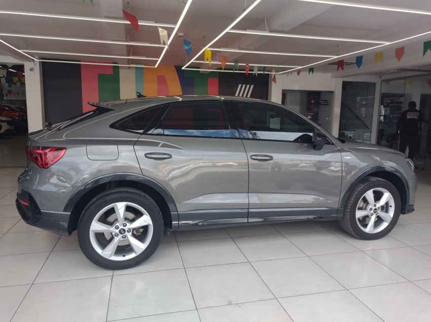 audi q3 2.0 40 tfsi gasolina sportback performance black quattro tiptronic flex 4p automatico 2022