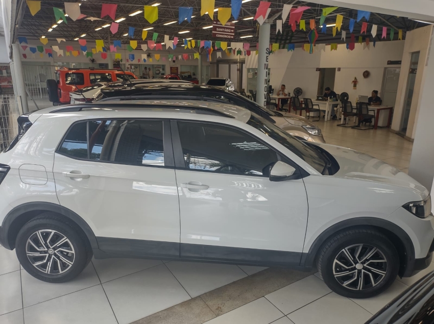 volkswagen t-cross 1.0 200 tsi total flex sense automatico 4p 2022 volkswagen t-cross 1.0 200 tsi total flex sense automatico 4p 2022