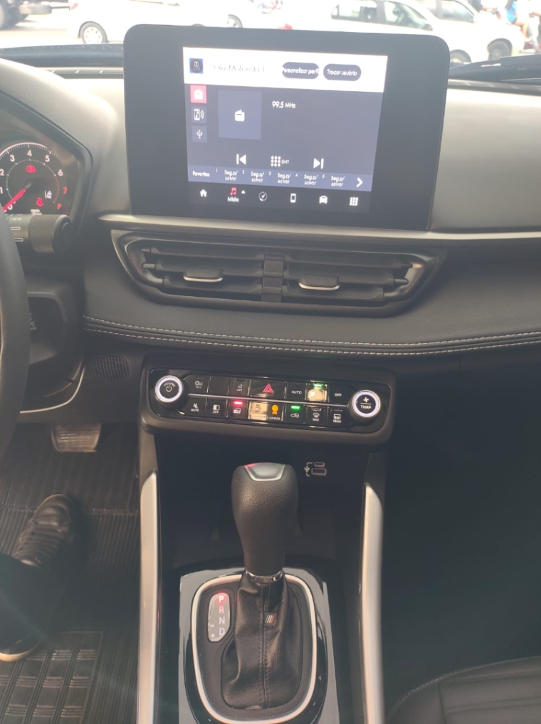 fiat fastback 1.0 turbo 200 flex audace cvt 4p automatico 2025 fiat fastback 1.0 turbo 200 flex audace cvt 4p automatico 2025