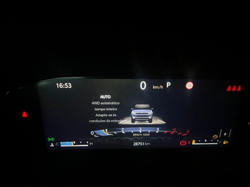 jeep commander 2.0 td380 turbo diesel limited at9 5p automatico 2023 jeep commander 2.0 td380 turbo diesel limited at9 5p automatico 2023