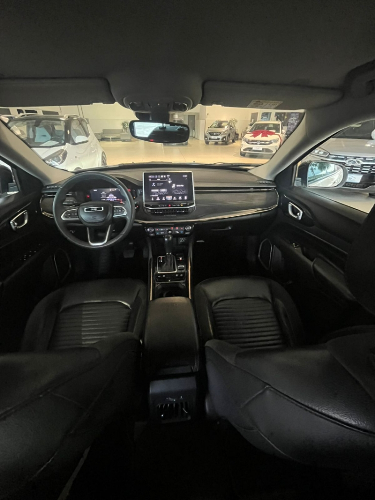 jeep commander 2.0 td380 turbo diesel limited at9 5p automatico 2023 jeep commander 2.0 td380 turbo diesel limited at9 5p automatico 2023