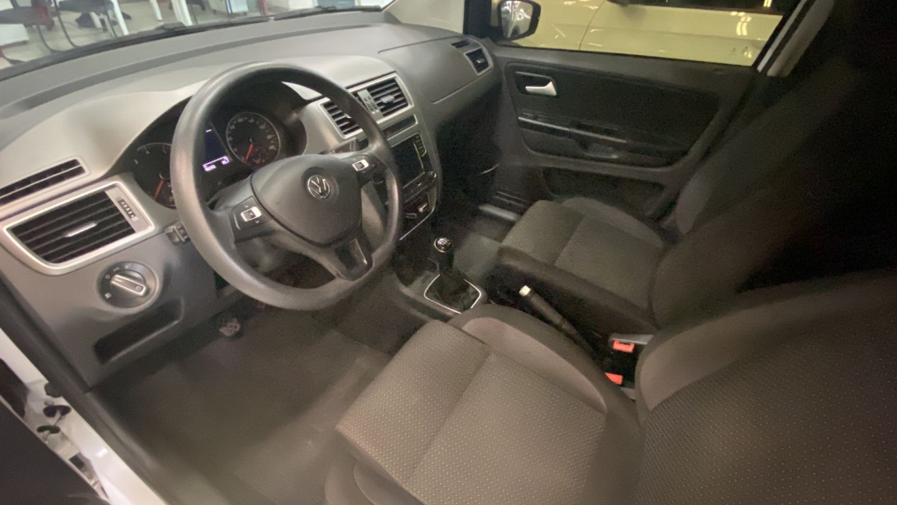 volkswagen fox 1.6 msi total flex connect 4p manual 2021
