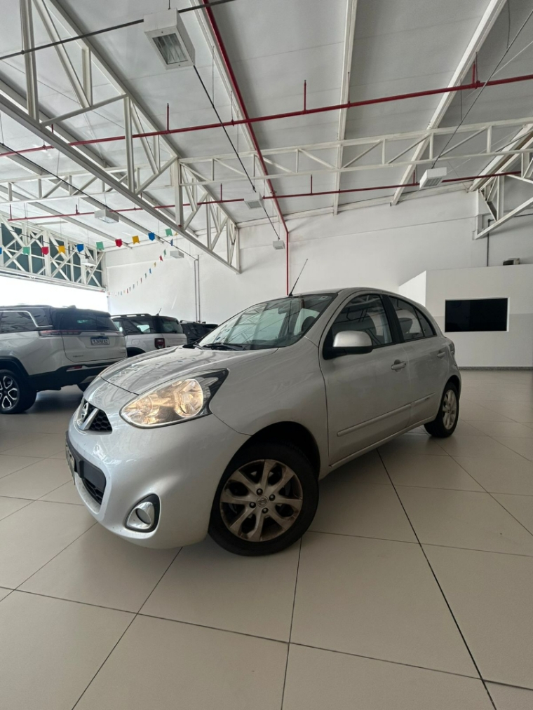 nissan march 1.0 sv 12v flex 4p manual 5p 2018 nissan march 1.0 sv 12v flex 4p manual 5p 2018