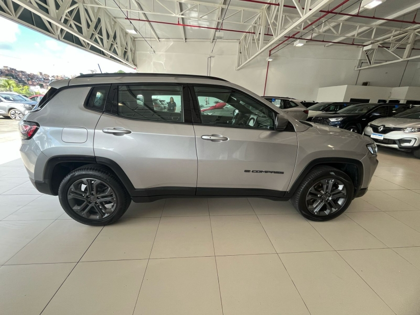jeep compass 1.3 t270 turbo flex longitude at6 5p automatico 2022 jeep compass 1.3 t270 turbo flex longitude at6 5p automatico 2022