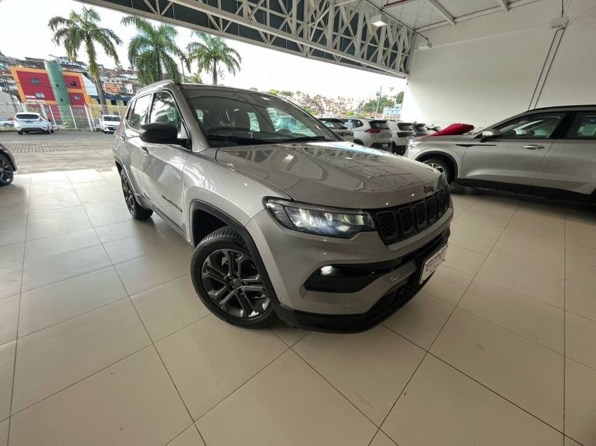 jeep compass 1.3 t270 turbo flex longitude at6 5p automatico 2022 jeep compass 1.3 t270 turbo flex longitude at6 5p automatico 2022
