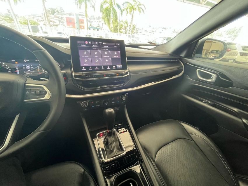 jeep compass 1.3 t270 turbo flex longitude at6 5p automatico 2022 jeep compass 1.3 t270 turbo flex longitude at6 5p automatico 2022
