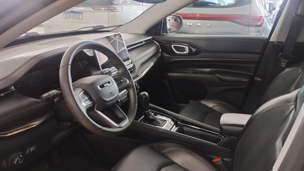 jeep compass 1.3 t270 turbo flex limited at6 5p automatico 2025 jeep compass 1.3 t270 turbo flex limited at6 5p automatico 2025