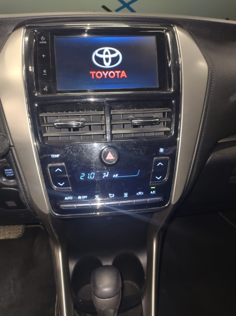 toyota yaris 1.5 16v flex xls connect multidrive 4p automatico 2022