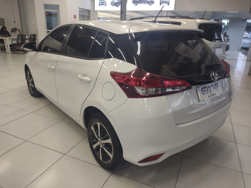 toyota yaris 1.5 16v flex xls connect multidrive 4p automatico 2022