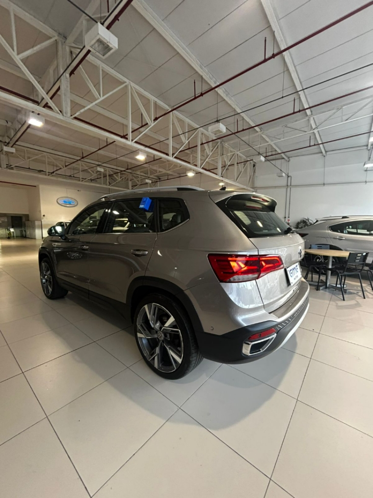 volkswagen taos 1.4 250 tsi total flex highline automatico 5p 2023 volkswagen taos 1.4 250 tsi total flex highline automatico 5p 2023