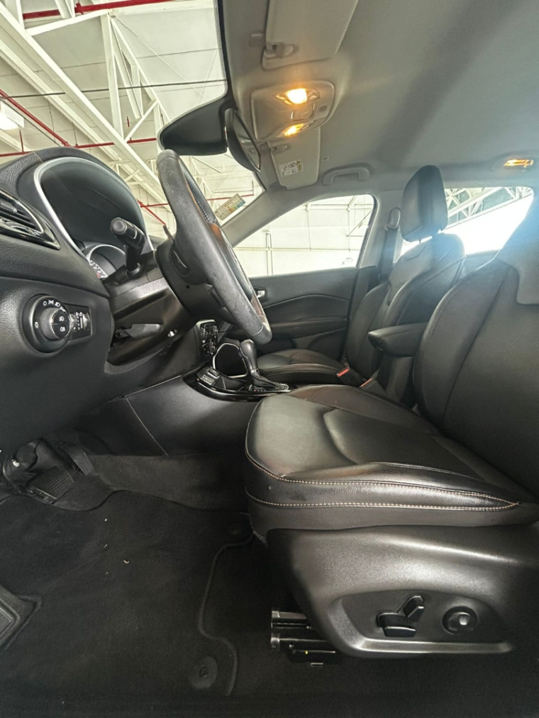 jeep compass 2.0 16v flex limited automatico 5p 2021 jeep compass 2.0 16v flex limited automatico 5p 2021