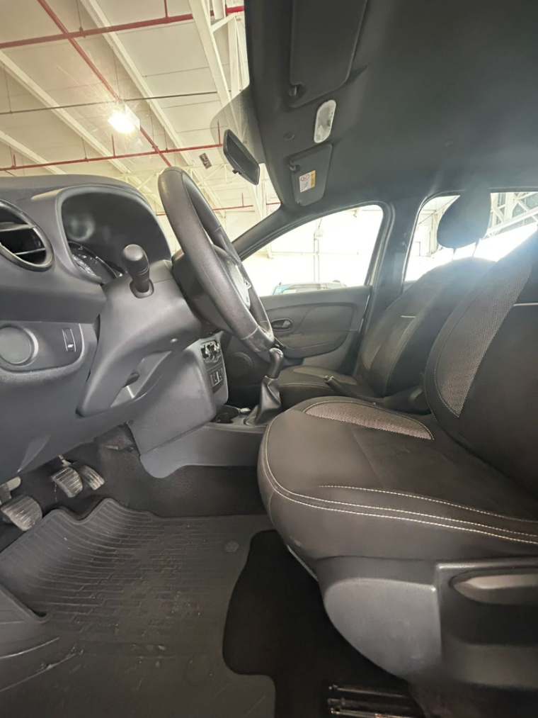 renault sandero 1.0 12v sce flex stepway zen manual 5p 2024 renault sandero 1.0 12v sce flex stepway zen manual 5p 2024