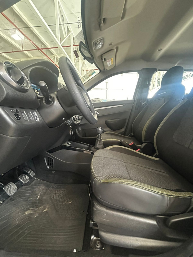 renault kwid 1.0 12v sce flex outsider manual 5p 2025