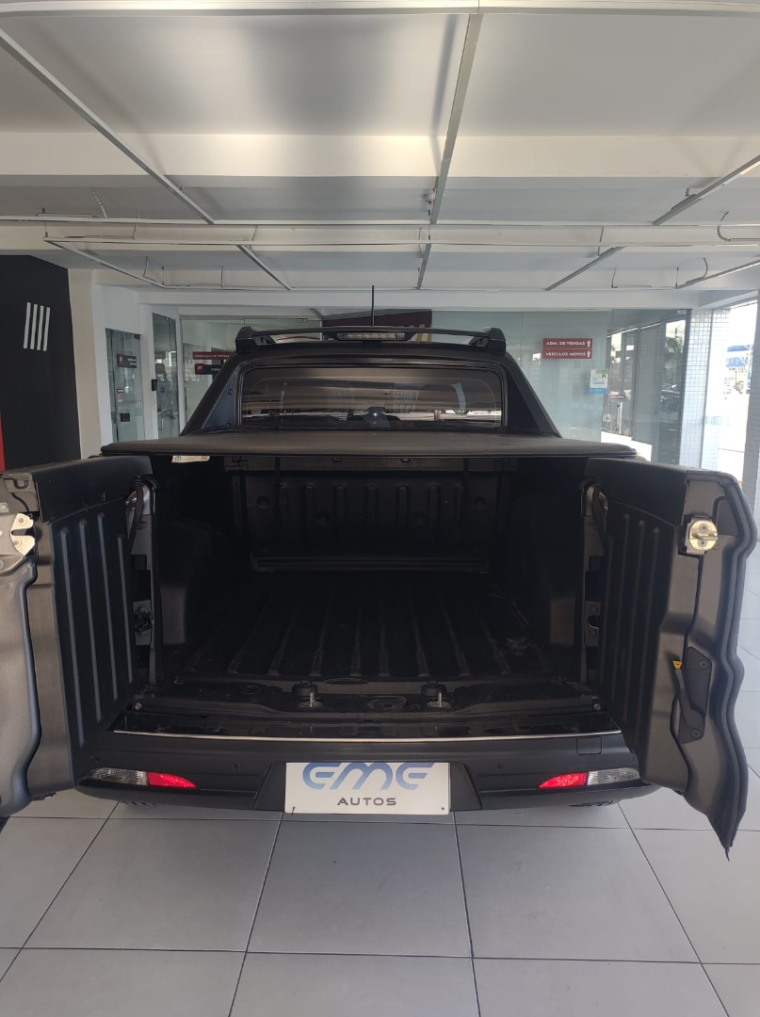 fiat toro 1.3 turbo 270 flex volcano at6 4p automatico 2024