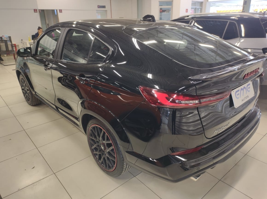 fiat fastback 1.3 turbo 270 flex abarth at6 4p automatico 2025 fiat fastback 1.3 turbo 270 flex abarth at6 4p automatico 2025