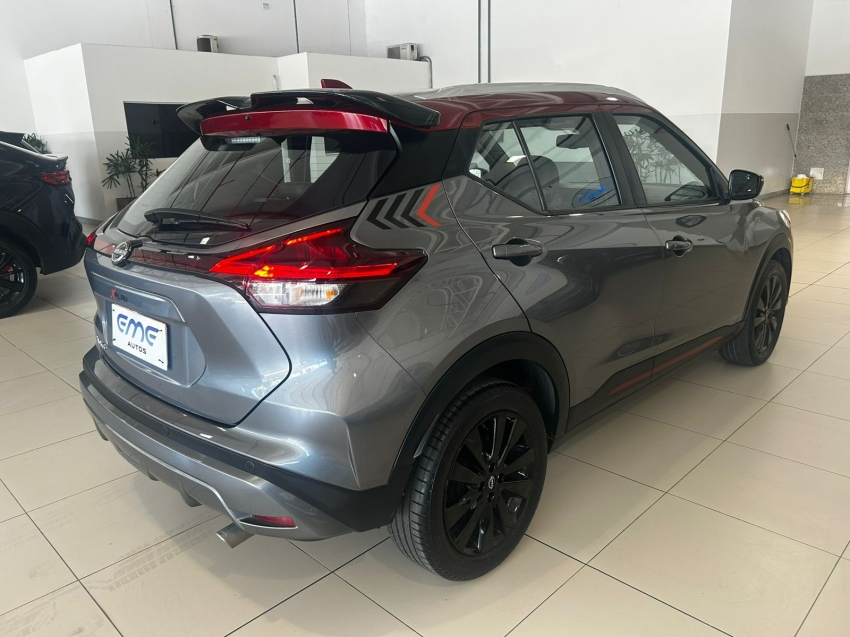 nissan kicks 1.6 16v flexstart xplay xtronic flex 5p automatico 2023