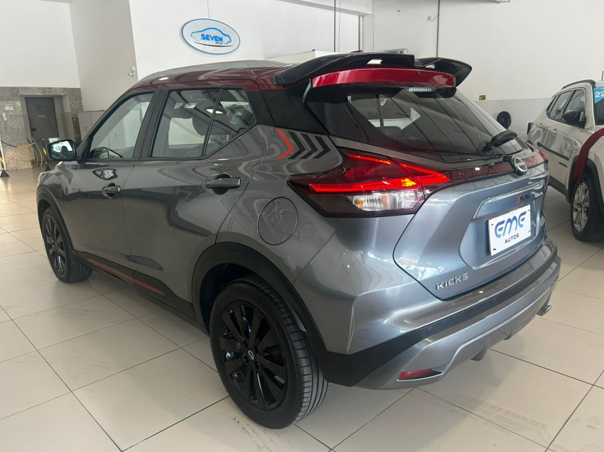 nissan kicks 1.6 16v flexstart xplay xtronic flex 5p automatico 2023