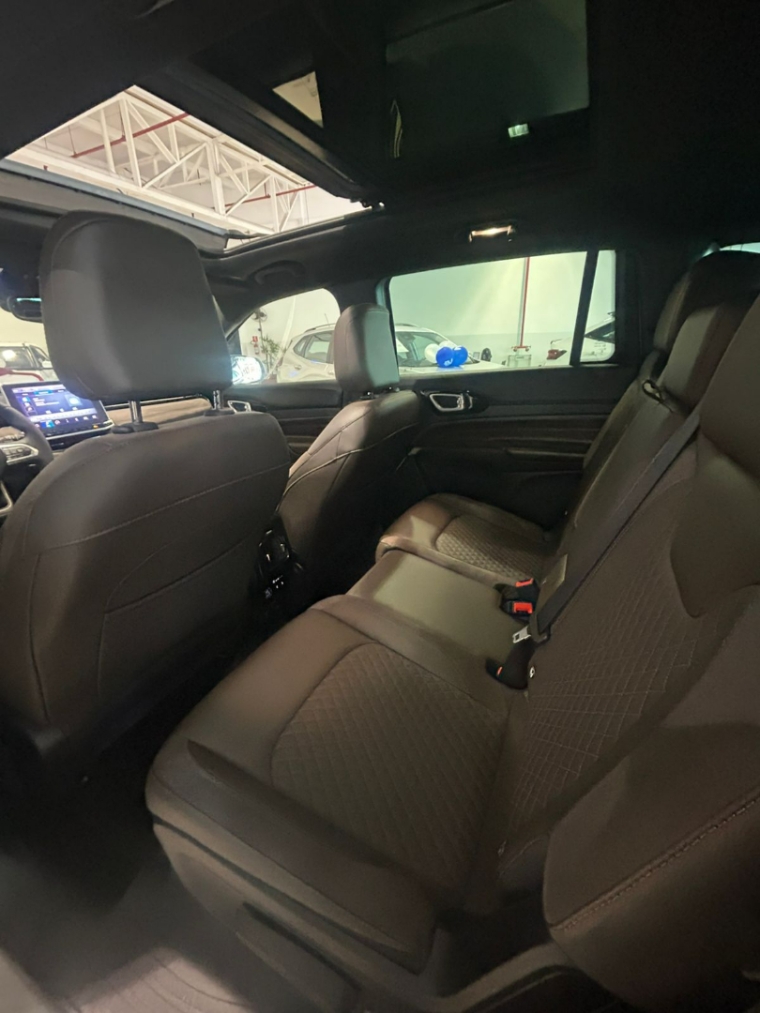 jeep commander 1.3 t270 turbo flex overland at6 5p automatico 202310