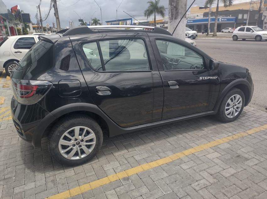 renault stepway 1.0 12v sce flex zen manual 4p 2024 renault stepway 1.0 12v sce flex zen manual 4p 2024