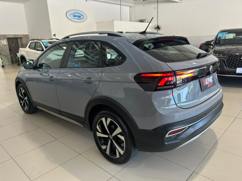 volkswagen nivus 1.0 200 tsi total flex highline automatico 5p 20233