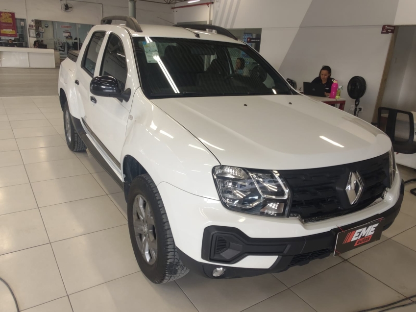 renault oroch 1.6 16v sce flex intense manual 4p 20232