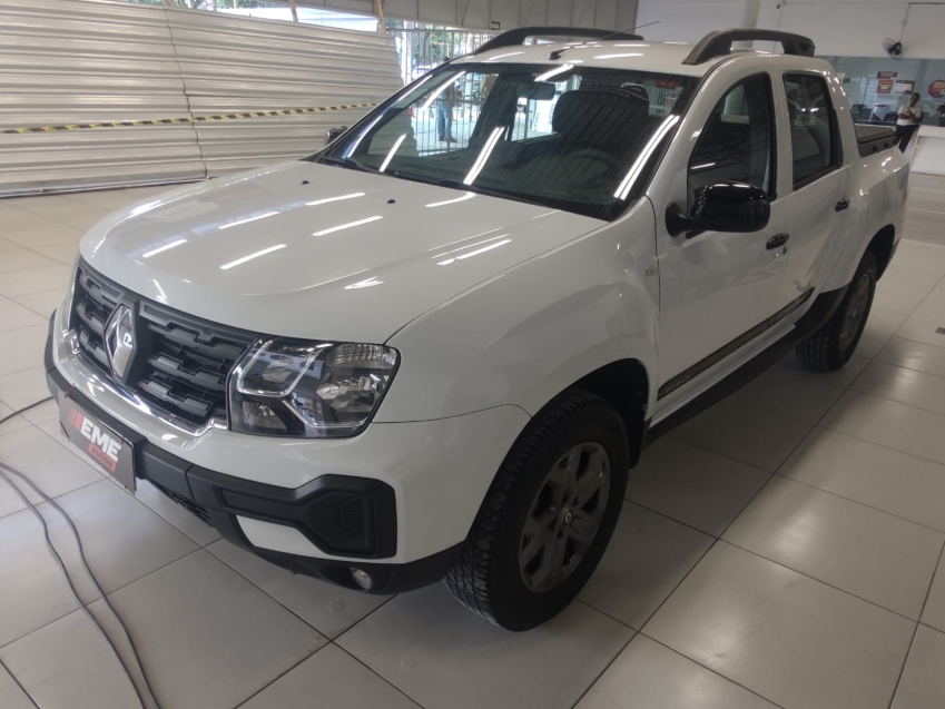 renault oroch 1.6 16v sce flex intense manual 4p 2023