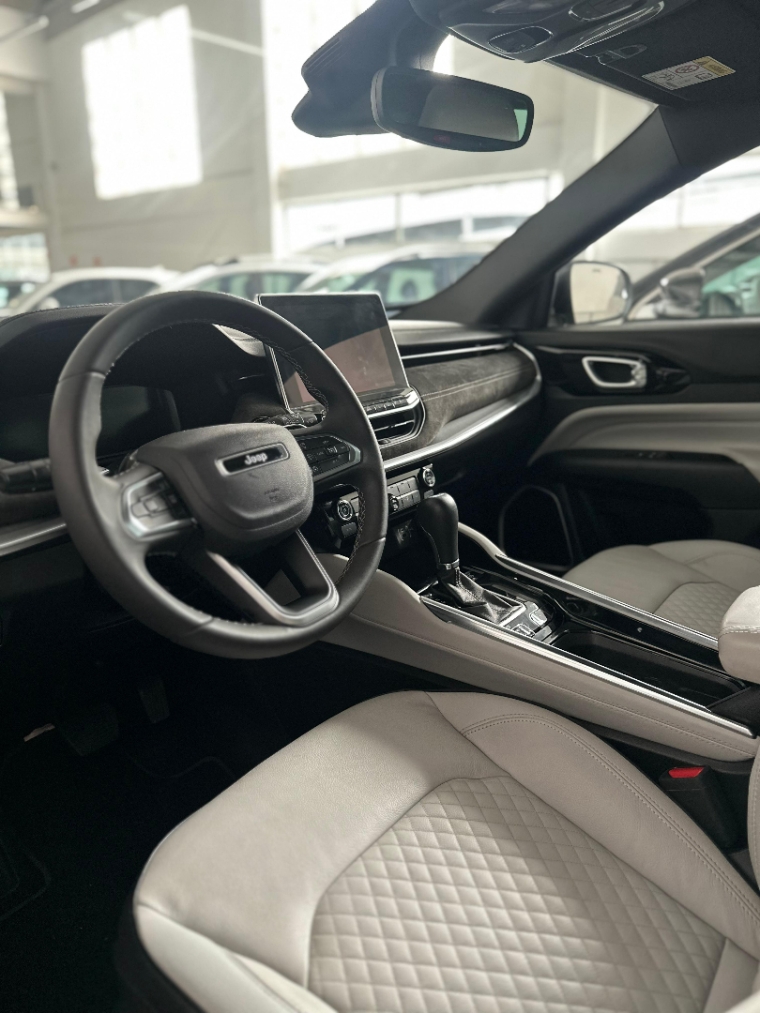 jeep commander 1.3 t270 turbo flex overland at6 5p automatico 20238