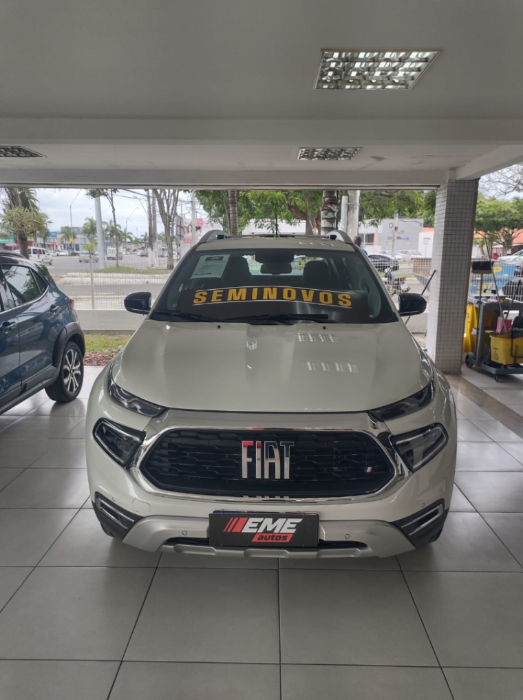 fiat toro 1.3 turbo 270 flex volcano at6 4p automatico 20251