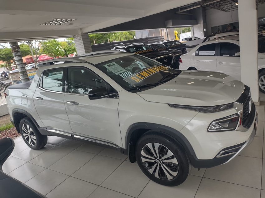 fiat toro 1.3 turbo 270 flex volcano at6 4p automatico 20253