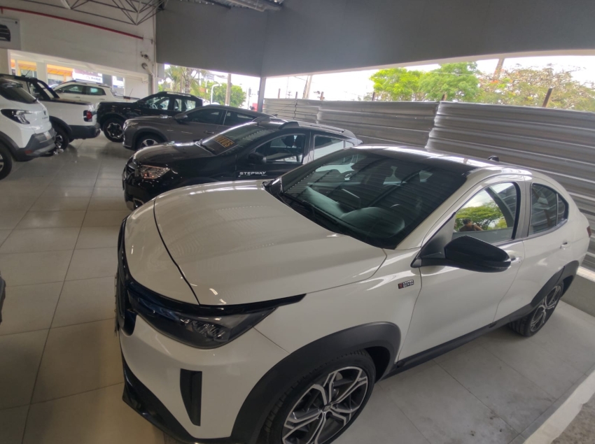 fiat fastback 1.3 turbo 270 flex limited edition at6 4p automatico 20233