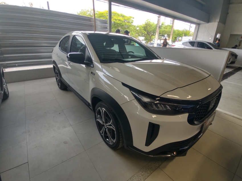 fiat fastback 1.3 turbo 270 flex limited edition at6 4p automatico 20231