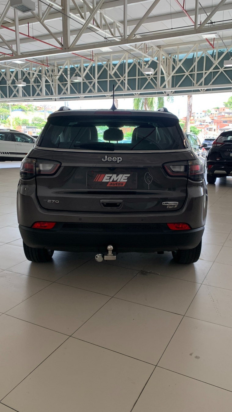 jeep compass 1.3 t270 turbo flex longitude at6 4p automatico 202213