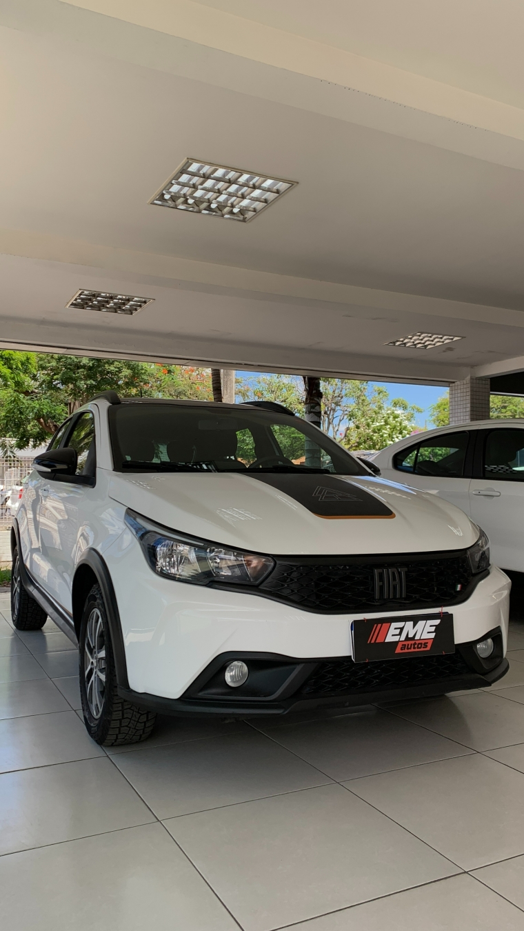 fiat argo 1.3 firefly flex trekking cvt 4p automatico 20241