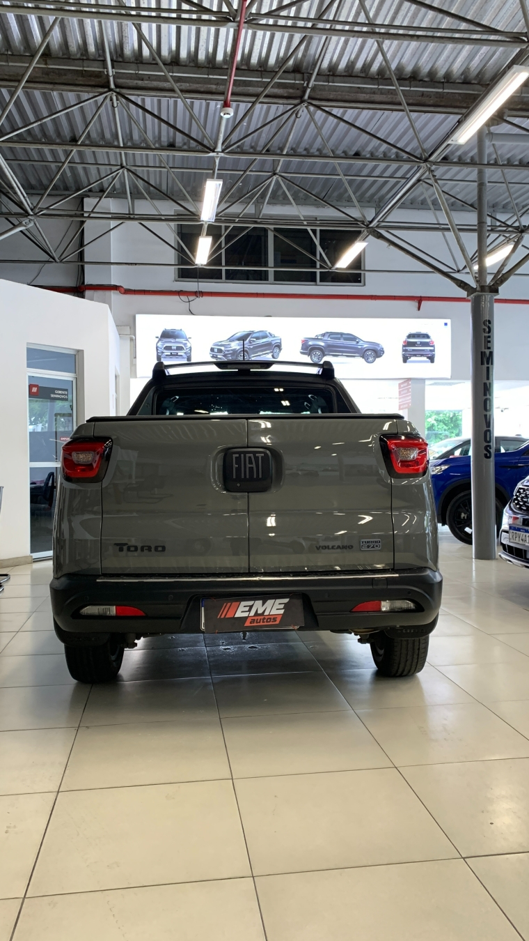 fiat toro 1.3 turbo 270 flex volcano at6 4p automatico 202315