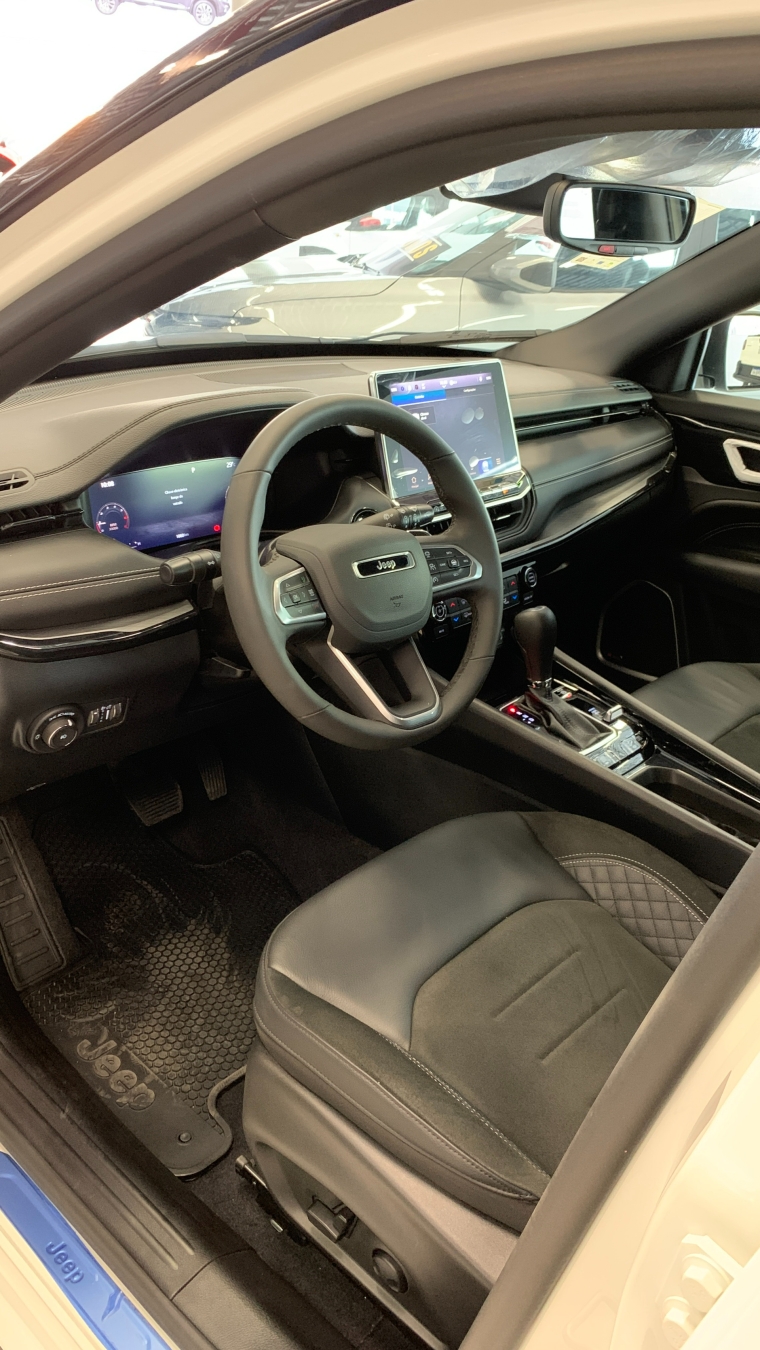 jeep compass 2.0 hurricane 4 turbo gasolina blackhawk at9 4p automatico 20256