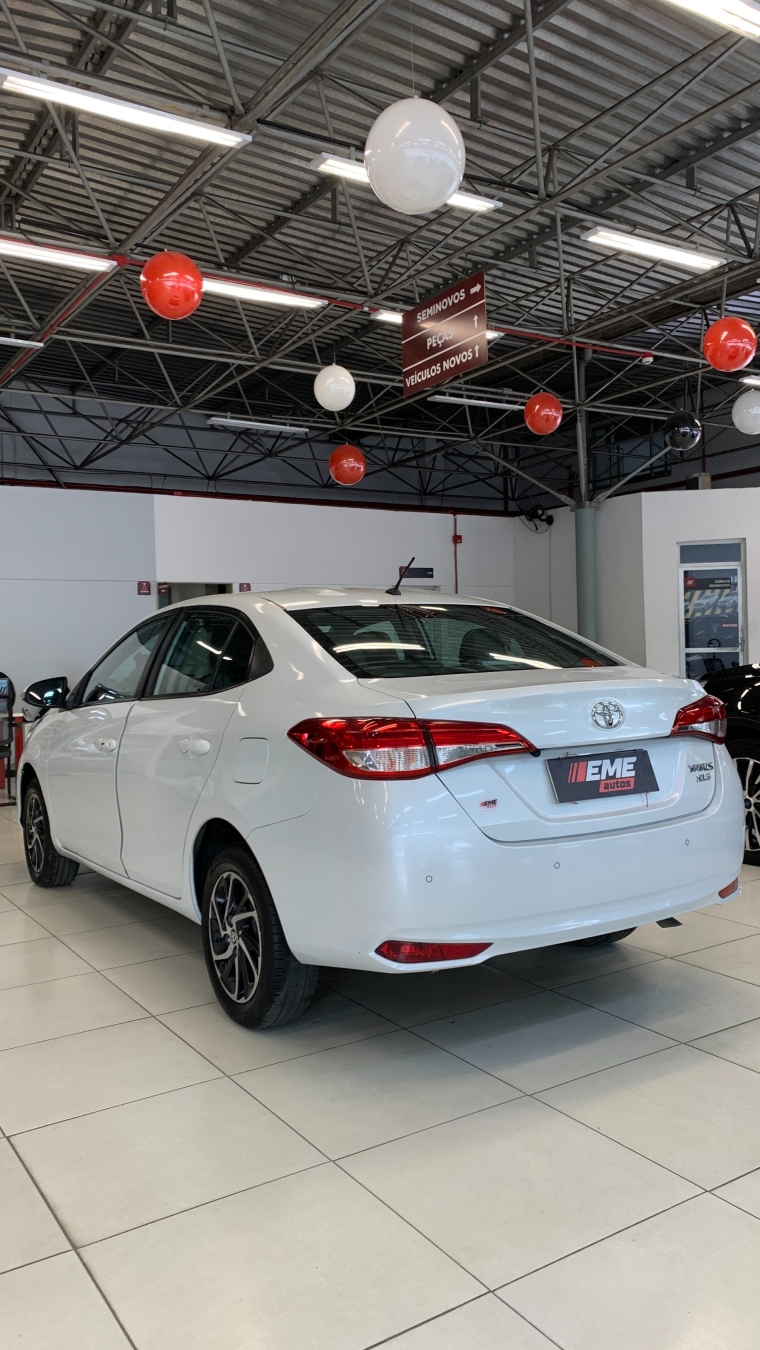 toyota yaris 1.5 16v flex sedan xls connect multidrive 4p automatico 202313